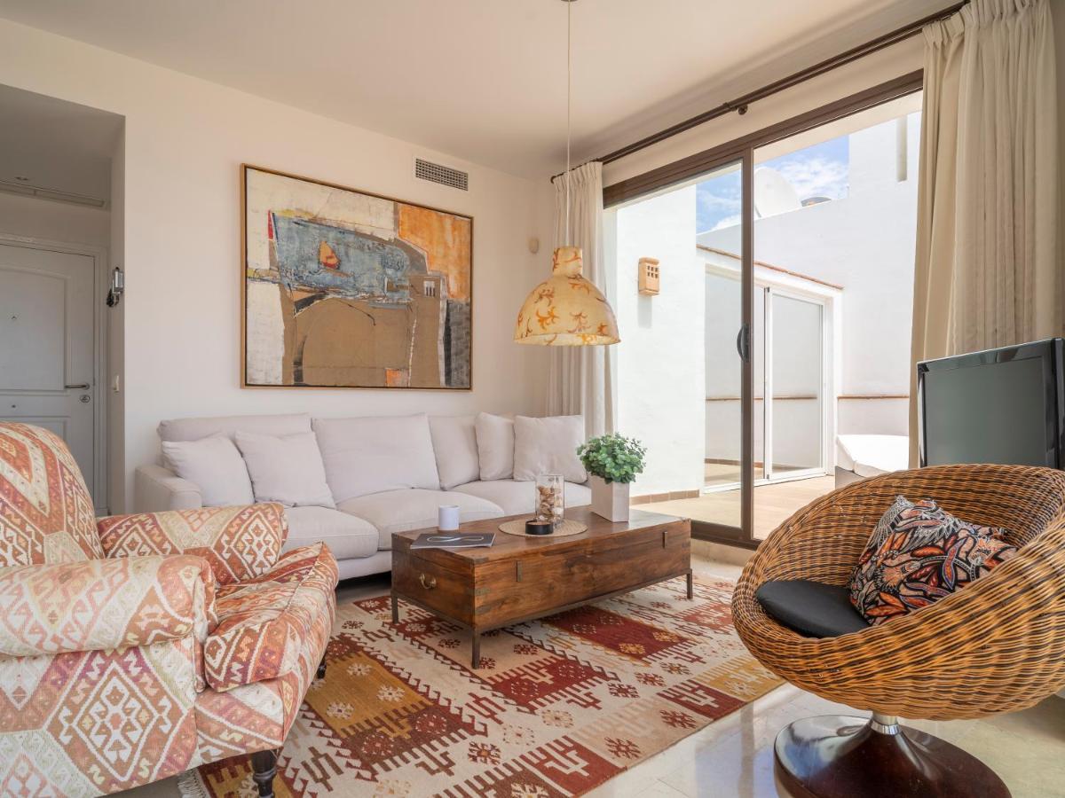 Sanders Alcaidesa - Great Two-Bedroom Apartment With Terrace Zewnętrze zdjęcie